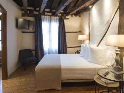 bedroom 2 - hotel abad toledo - toledo, spain