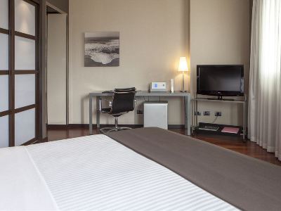 bedroom 3 - hotel ac valencia - valencia, spain