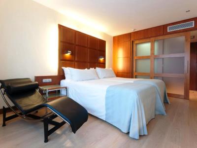 bedroom - hotel port azafata valencia - valencia, spain