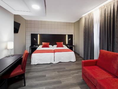 bedroom 2 - hotel zentral parque - valladolid, spain