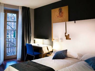 bedroom 1 - hotel zenit el coloquio - valladolid, spain