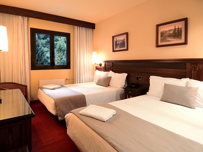 bedroom 9 - hotel rv hotels tuca - vielha, spain