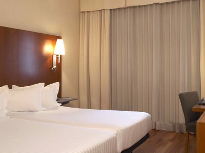 bedroom 1 - hotel ac alcala de henares - alcala de henares, spain