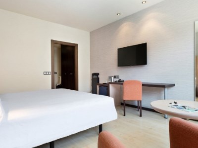 bedroom - hotel abba huesca - huesca, spain