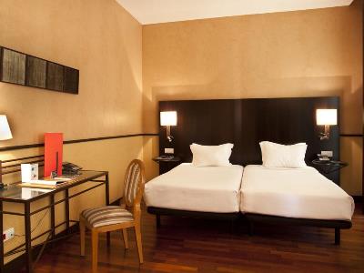 bedroom 1 - hotel ac ciudad de tudela - tudela, spain