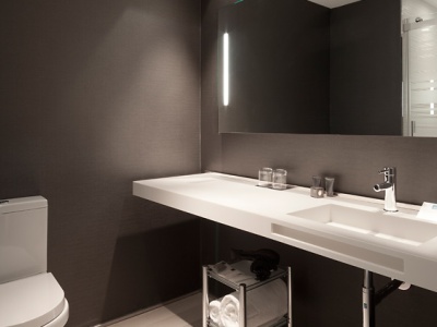 bathroom - hotel ac hotel sant cugat by marriott - sant cugat del valles, spain