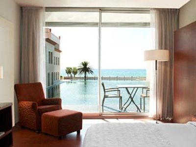 bedroom - hotel le meridien ra beach hotel and spa - el vendrell, spain