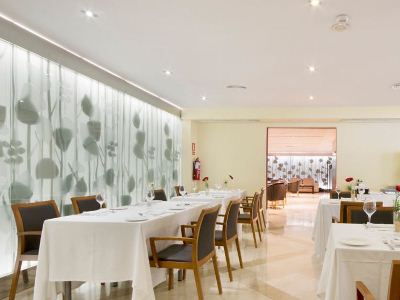 restaurant - hotel granada palace - monachil, spain