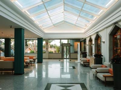 lobby - hotel maspalomas resort by dunas - maspalomas, spain