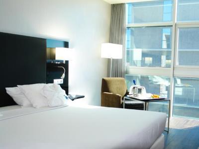 bedroom - hotel ac hotel som - hospitalet de llobregat, spain