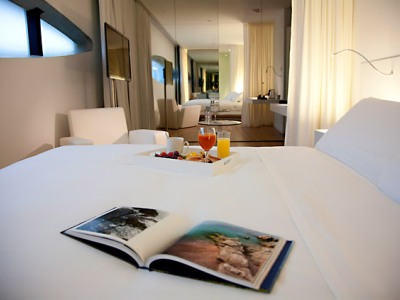 bedroom 4 - hotel renaissance barcelona fira - hospitalet de llobregat, spain