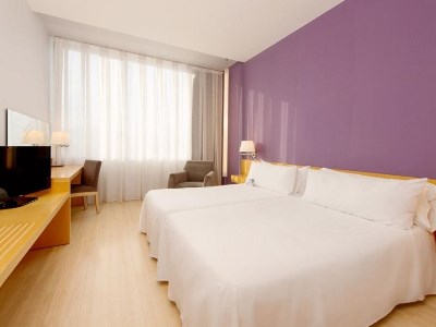 bedroom 1 - hotel barcelona aeropuerto affiliated by melia - el prat de llobregat, spain