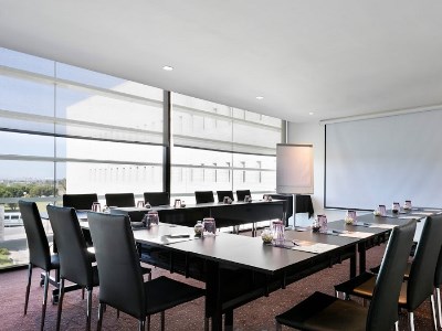 conference room - hotel barcelona aeropuerto affiliated by melia - el prat de llobregat, spain