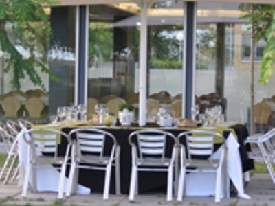 restaurant 1 - hotel centre esplai hostel - el prat de llobregat, spain