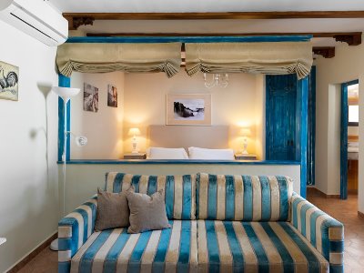 bedroom - hotel suites cortijo fontanilla - conil frontera, spain