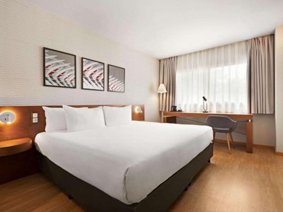 bedroom 1 - hotel ramada by wyndham valencia almussafes - almussafes, spain