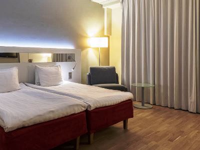 bedroom 1 - hotel scandic kaisaniemi - helsinki, finland