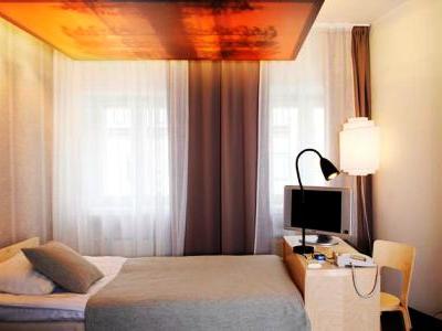 bedroom - hotel helka - helsinki, finland