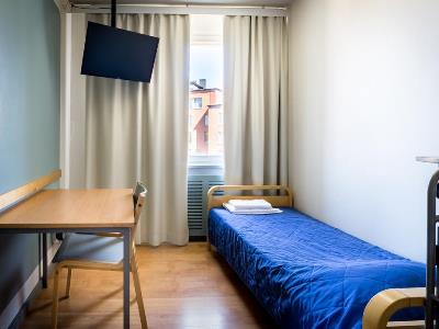 bedroom - hotel eurohostel - helsinki, finland