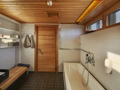 bathroom - hotel scandic pohjanhovi - rovaniemi, finland