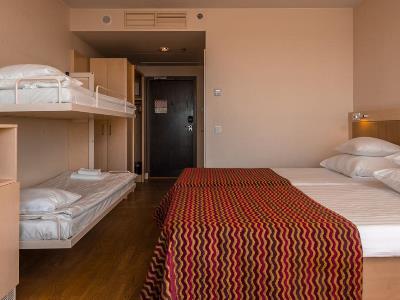 bedroom - hotel break sokos flamingo - vantaa, finland