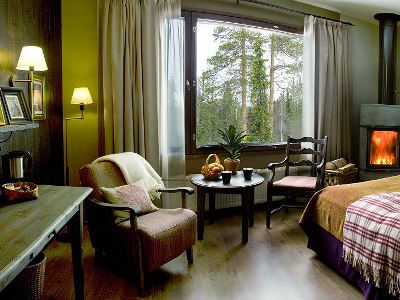 bedroom - hotel santa's hotel aurora - luosto, finland