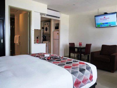 bedroom 1 - hotel ramada suites wailoaloa beach fiji - fiji, fiji