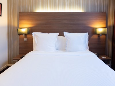 bedroom 13 - hotel paxton paris mlv - ferrieres en brie, france