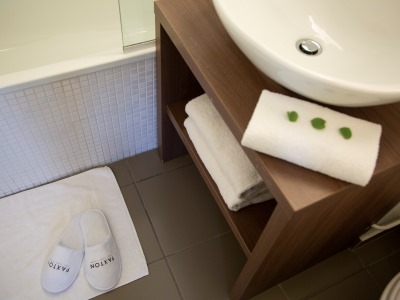 bathroom 2 - hotel paxton paris mlv - ferrieres en brie, france