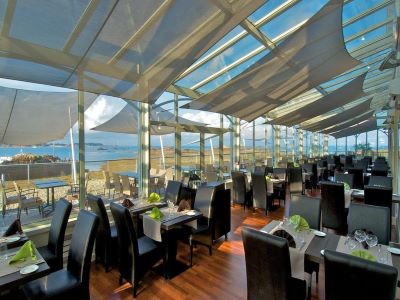 restaurant - hotel bw plus les terrasses de brehat - ploubazlanec, france