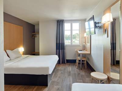 bedroom 6 - hotel b and b hotel near disneyland paris - paris disneyland, france
