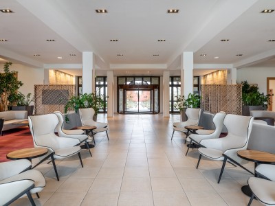 lobby 1 - hotel radisson blu marne la vallee - paris disneyland, france