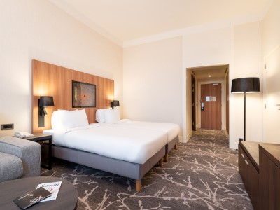 bedroom - hotel radisson blu marne la vallee - paris disneyland, france