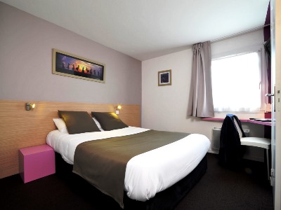 bedroom - hotel sure hotel by bw nantes saint-herblain - st herblain, france