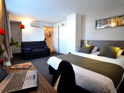 bedroom 1 - hotel sure hotel by bw nantes saint-herblain - st herblain, france