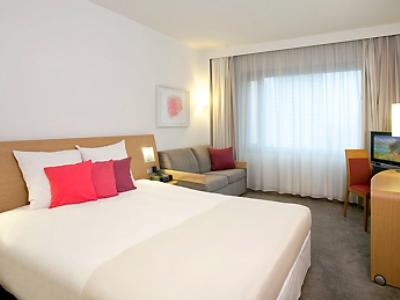 bedroom 1 - hotel novotel beaumanoir les 3 sautets - aix en provence, france