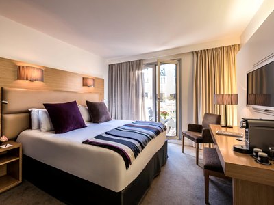 bedroom 1 - hotel grand hotel roi rene - aix en provence, france