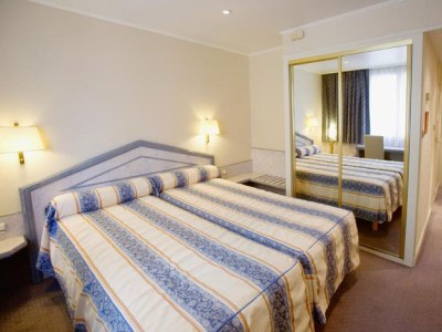 bedroom 2 - hotel napoleon - ajaccio, france