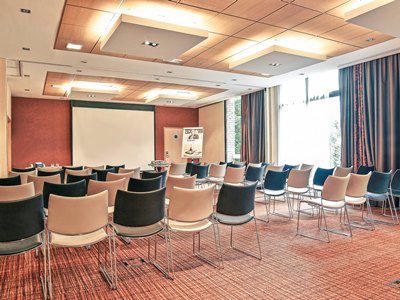 conference room - hotel mercure amiens cathedrale - amiens, france