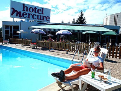 outdoor pool - hotel mercure annecy sud - annecy, france