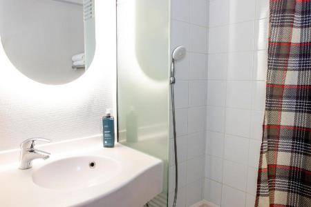 bathroom - hotel greet hotel annecy cran gevrier - annecy, france