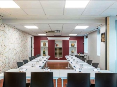 conference room 1 - hotel best western international - annecy, france