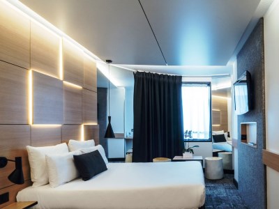 bedroom 5 - hotel best western international - annecy, france