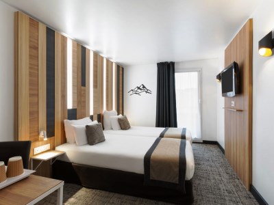 bedroom 6 - hotel best western international - annecy, france