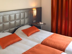 bedroom - hotel best western atrium - arles, france