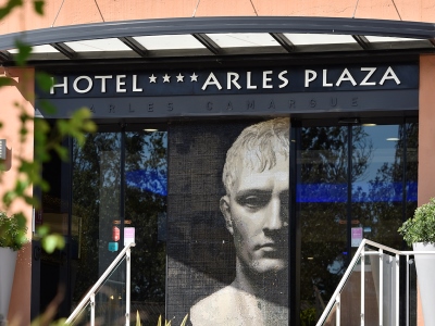 exterior view - hotel arles plaza - arles, france