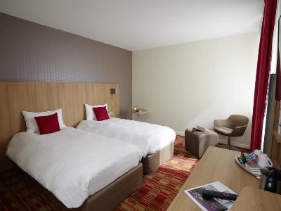bedroom - hotel mercure arras centre gare - arras, france