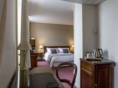bedroom 1 - hotel best western grand de bordeaux - aurillac, france