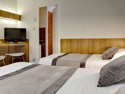 bedroom 3 - hotel best western grand de bordeaux - aurillac, france
