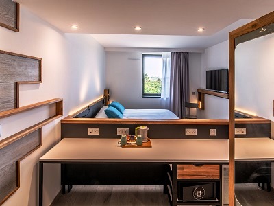 bedroom - hotel mercure avignon gare tgv - avignon, france